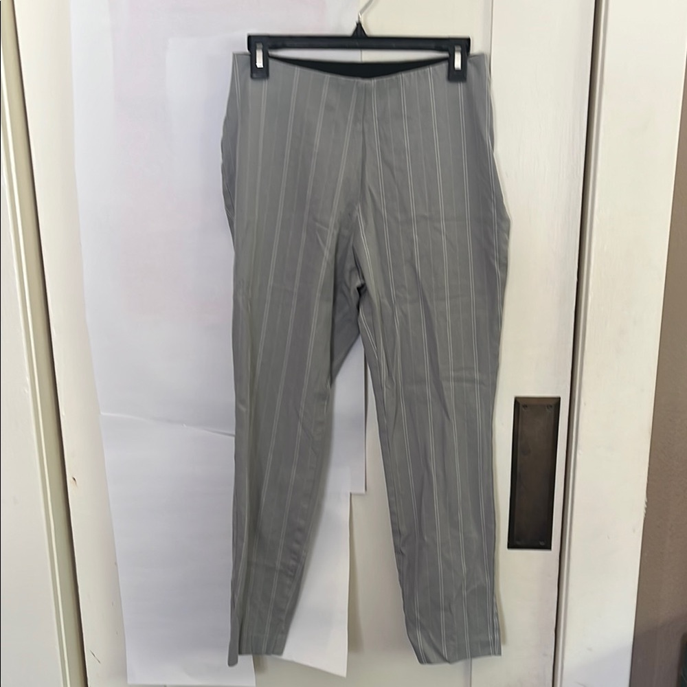 a new day Gray Pinstripe women's Dress Pants